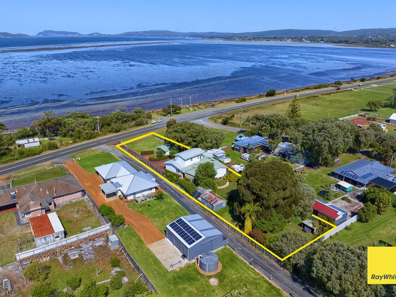 210 Frenchman Bay Road, Robinson