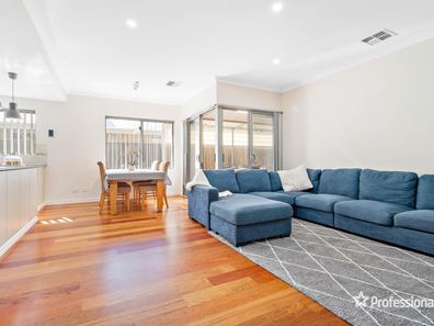 14 Jutland Way, The Vines WA 6069