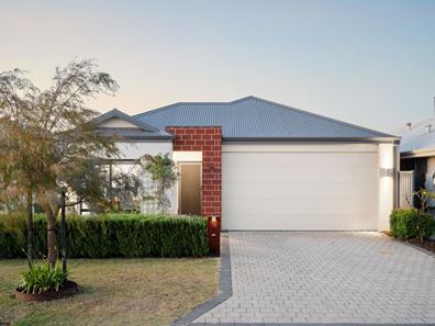 18 Porrum Street, Wellard WA 6170