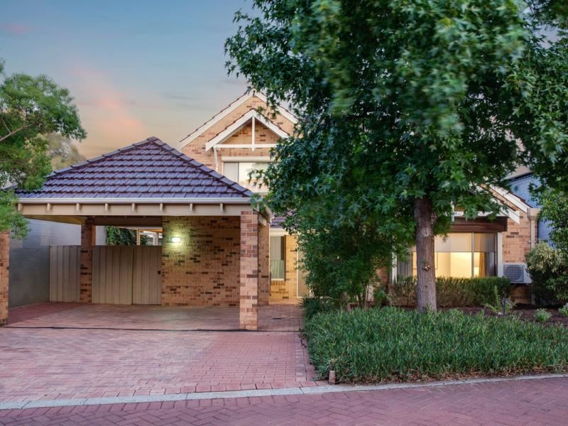 22 Godetia Gardens, Mount Claremont