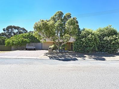 1 Fairlawn Gardens,, Heathridge WA 6027