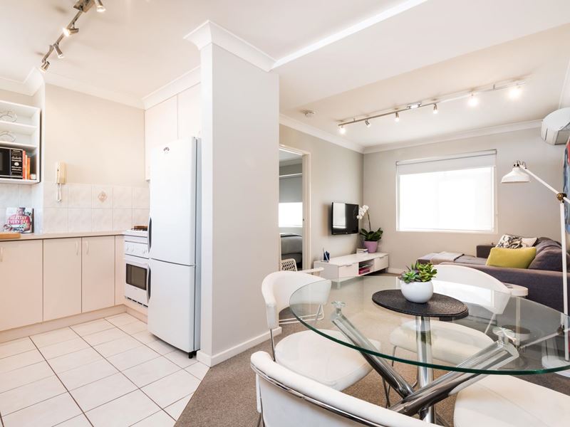 11/34 Comer Street, Como