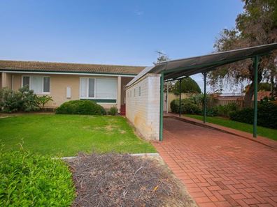 21C Hatfield Way, Girrawheen WA 6064