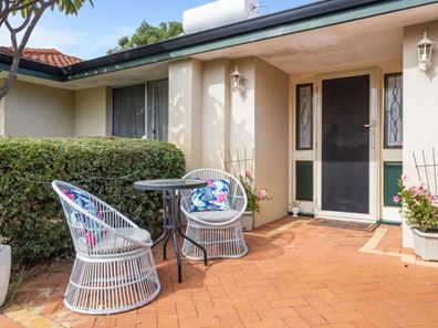 8 Ottawa Way, Wanneroo WA 6065