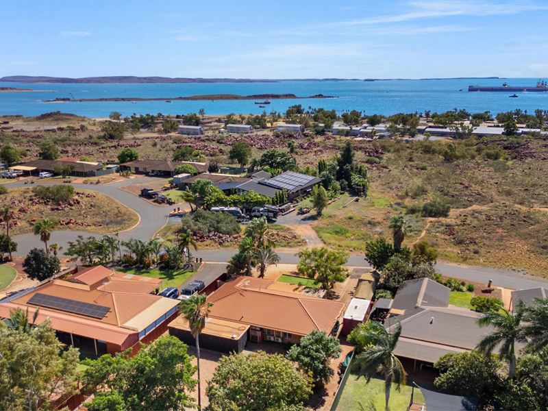 17 Patterson Crescent, Dampier WA 6713