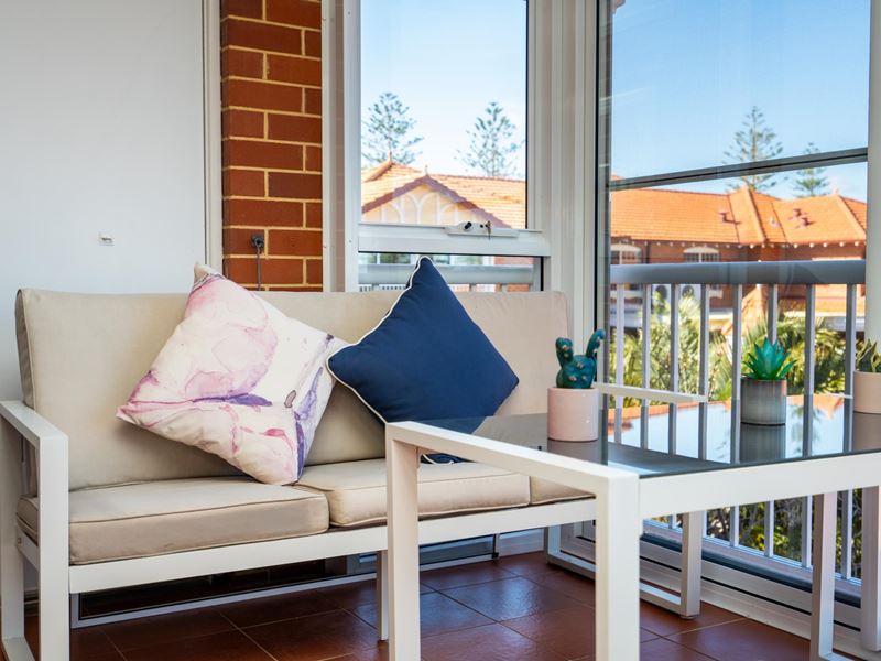 34/141 Claremont Crescent, Swanbourne