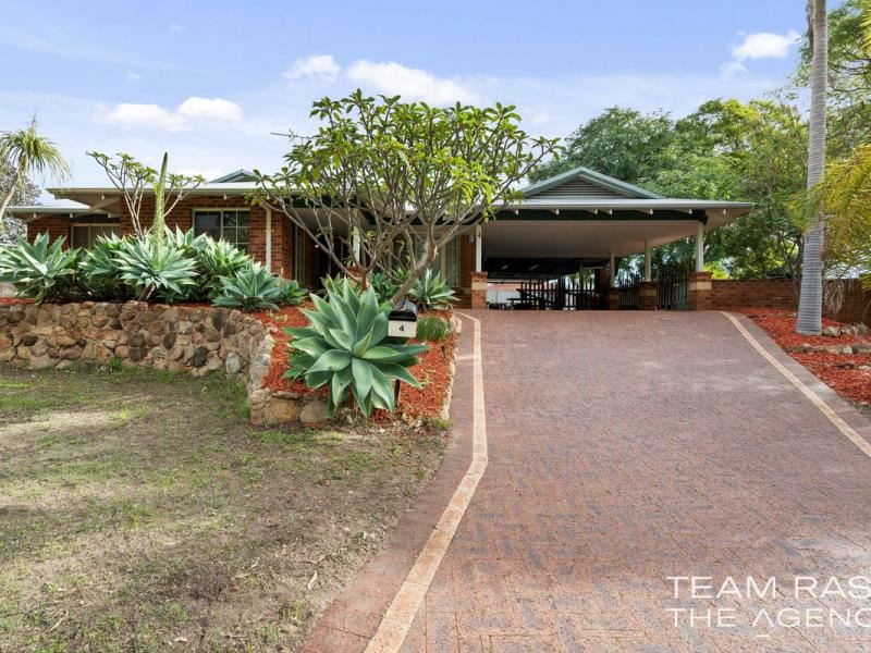 4 Valley Brook Road, Caversham WA 6055