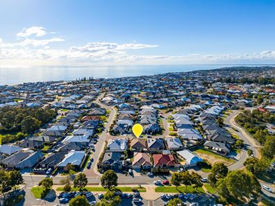 4 Senecio Way, Halls Head WA 6210