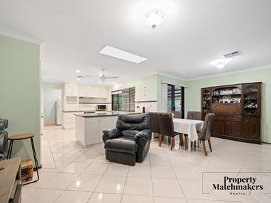 25 Topeka Place, Wanneroo WA 6065