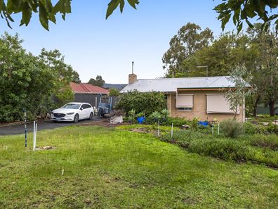 90 Streich Avenue, Kelmscott WA 6111