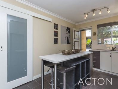 6/81-83 Shakespeare Avenue, Yokine WA 6060