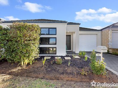 12 Meridian Way, Kwinana Town Centre WA 6167