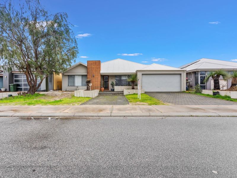 21 Brigalow Bend, Ellenbrook WA 6069