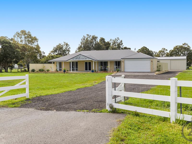 69 Wandering Drive, North Dandalup WA 6207