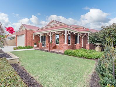 41 Cromarty Gardens, Canning Vale WA 6155