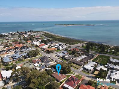 102 Gloucester Crescent, Shoalwater WA 6169