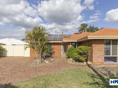 8 Yenisey Crescent, Beechboro WA 6063