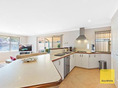 20 Driftwood Court, Thornlie WA 6108