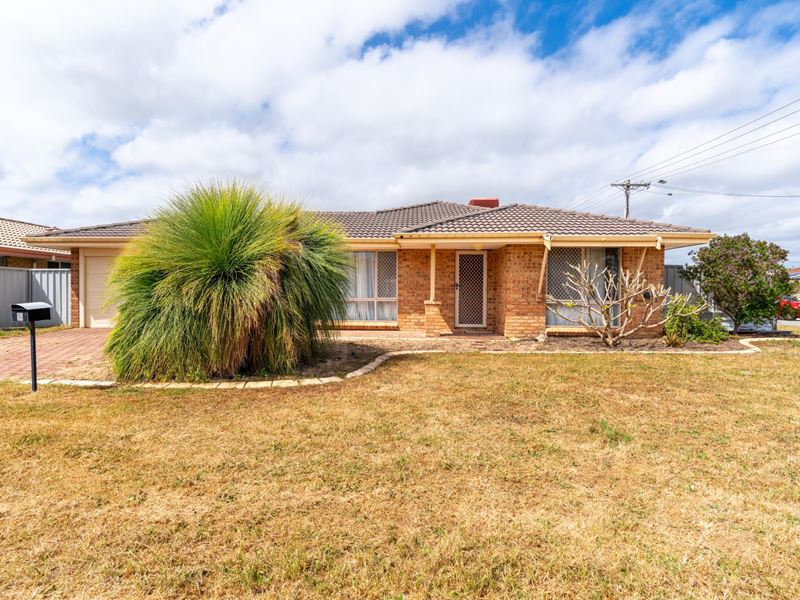 2 Mackay Place, Cooloongup WA 6168