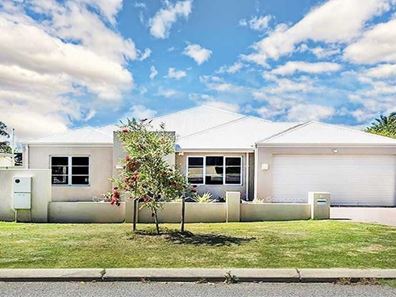 34 Palmerston Street, St James WA 6102