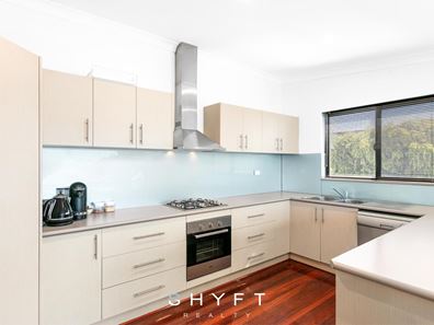 110 Lynn  Street, Trigg WA 6029