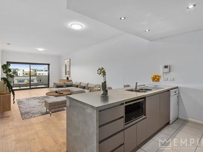 74/23 Junction Boulevard, Cockburn Central WA 6164