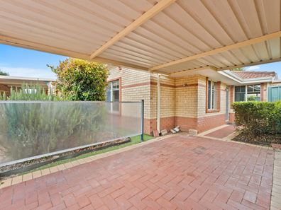 7/6 Dowling St, Rockingham WA 6168