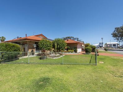 6 Turquoise Entrance, Warnbro WA 6169