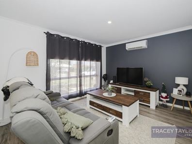 21 Attwood Place, Clarkson WA 6030