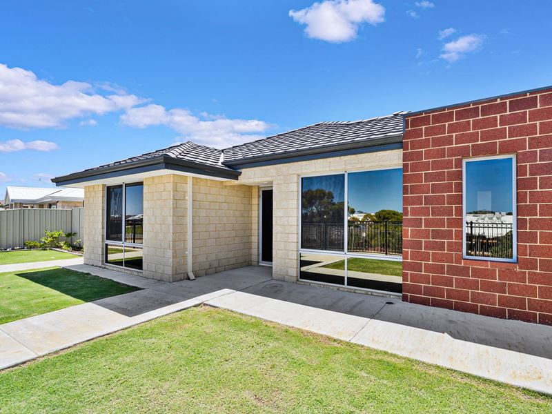 9 Glenbawn Vista, Lakelands WA 6180