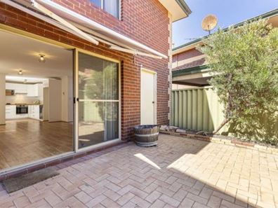5/318 Harborne Street, Glendalough WA 6016