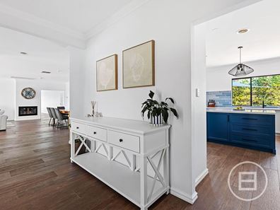 49 Warringah Close, Kallaroo WA 6025