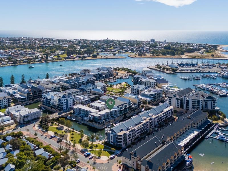 9/4 Torcello Mews, Mandurah