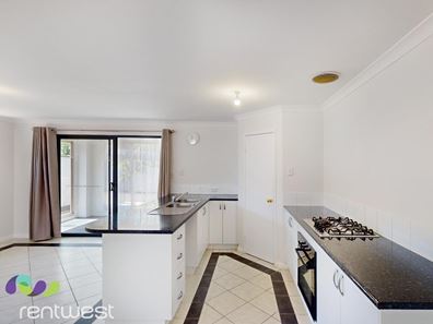 1A Coonong Place, Armadale WA 6112