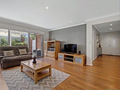 81 Mcmillan Street, Victoria Park WA 6100
