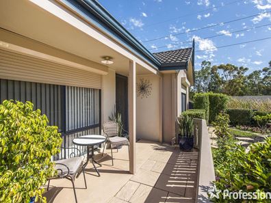 29 Madeira Turn, Byford WA 6122