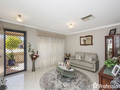29 Madeira Turn, Byford WA 6122