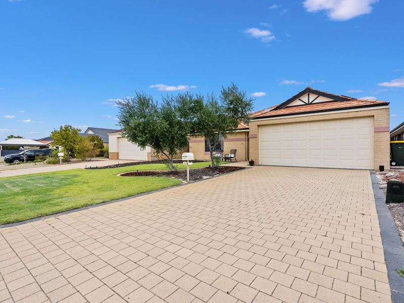 73 Ardmore Parade, Ellenbrook WA 6069