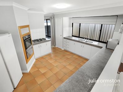 188 Woodvale Drive, Woodvale WA 6026