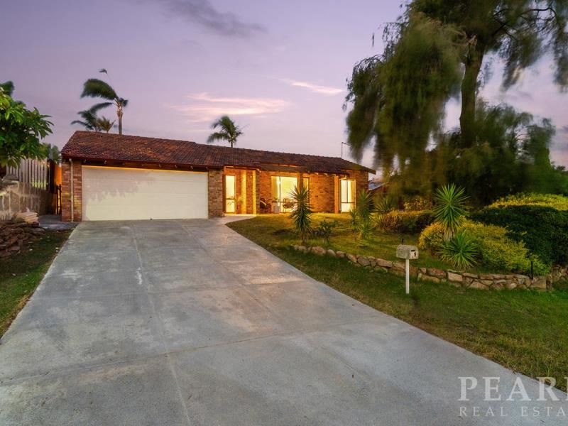 9 Karamarra Place, Kingsley WA 6026