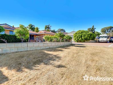 30 Peregrine Drive, Kingsley WA 6026