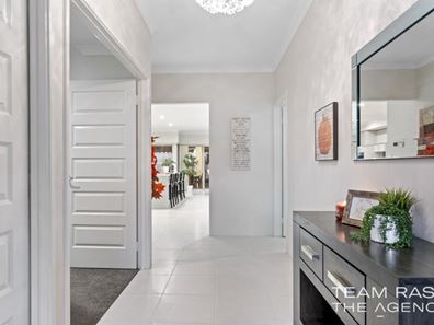 4 Albillo Parade, Caversham WA 6055
