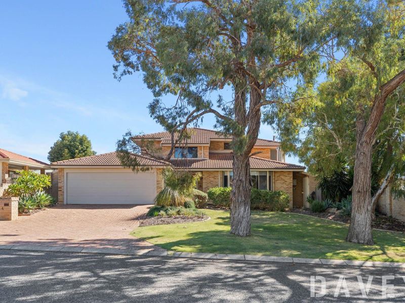 4 Dalton Crescent, Kingsley