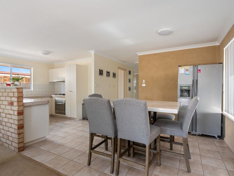 12A Tindals Crescent, Hannans