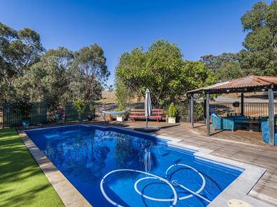 328 Meadowbrook Ramble, Bullsbrook WA 6084