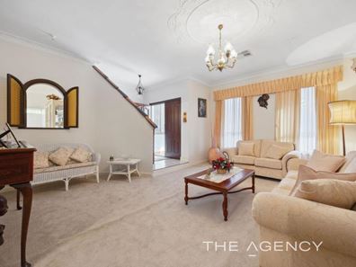 4 Shann Grove, Kardinya WA 6163
