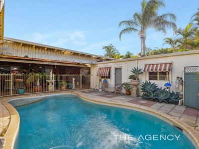 4 Shann Grove, Kardinya WA 6163