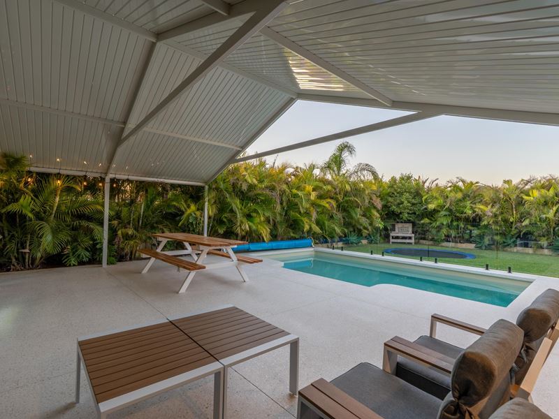 21 Canouan Loop, Secret Harbour WA 6173