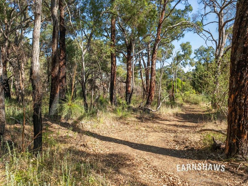 14 Swan Road, Mahogany Creek WA 6072
