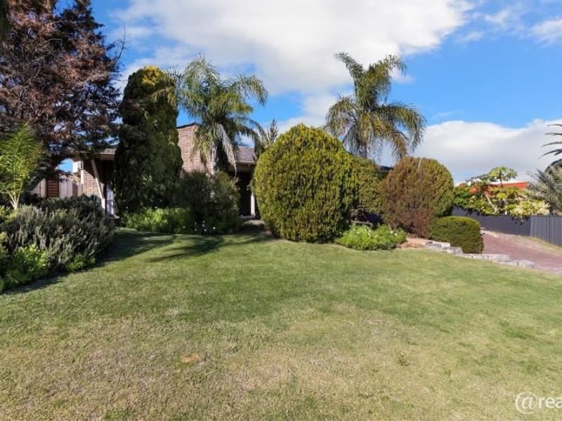 5 Newgate Street, Alexander Heights WA 6064
